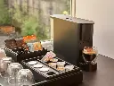 1camden-espresso-coffee-machine-in-black-uk-plug.webp